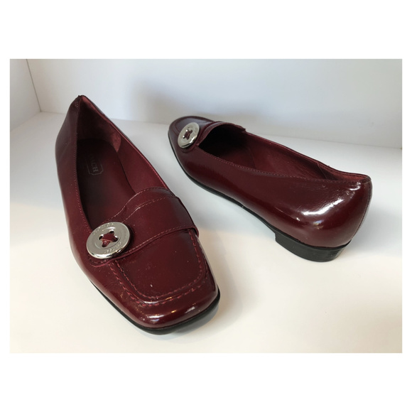 COACH TIA PATENT LEATHER BURGUNDY LOAFERS-FLATS - Picture 4 of 8